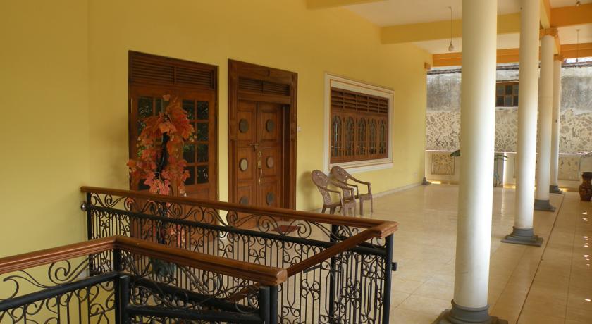 Henderson Airport Residence Негомбо Екстериор снимка
