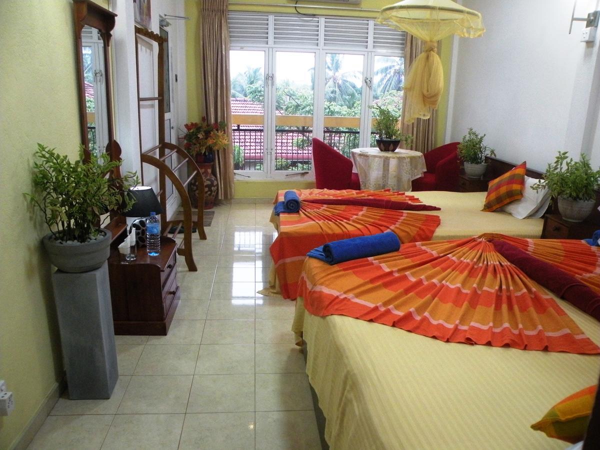 Henderson Airport Residence Негомбо Екстериор снимка